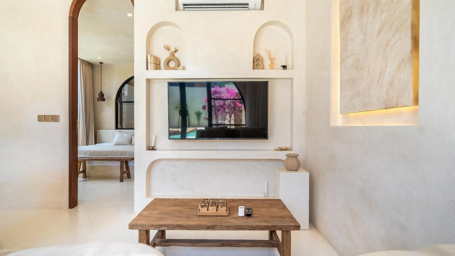 Casa Admire Villas Legian  0*, Legian (Bali) Indonesia