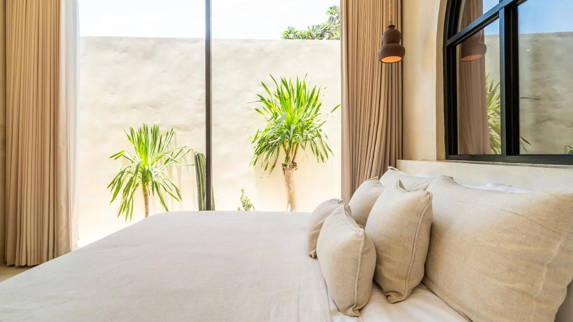Casa Admire Villas Legian  Indonesia